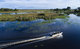 okavango boating 